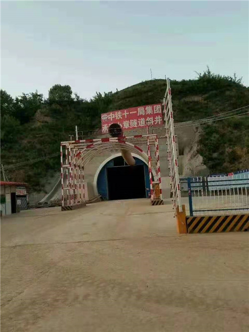 2025新澳门免费原料网大全